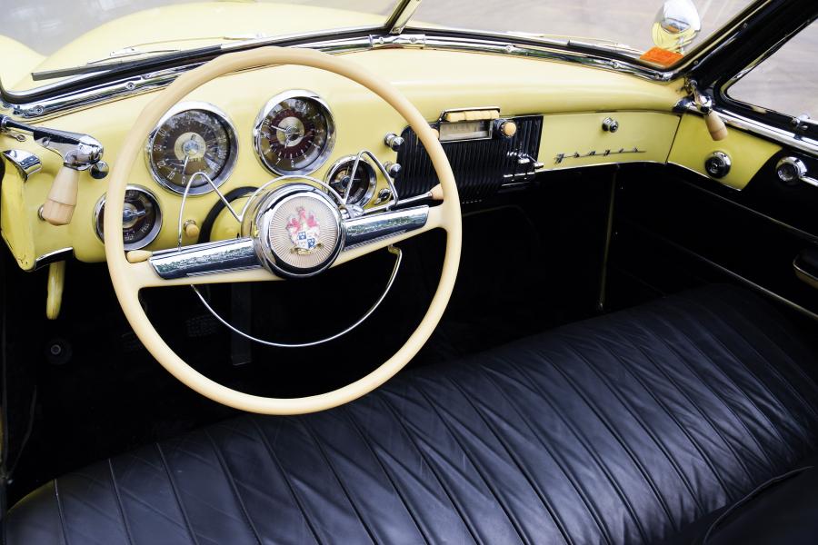 Торпедо Frazer Manhattan Convertible Sedan (F5162) 1951 года  (фото 25 из 39)